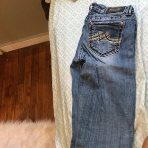 Light blue jean pants